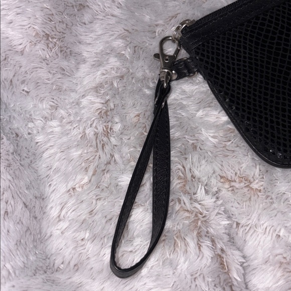 Fossil Vintage Snake Embossed Wristlet - Picture 4 of 7